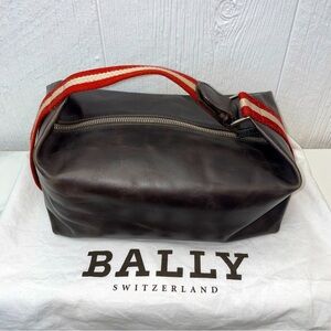 Bally Leather Bag!